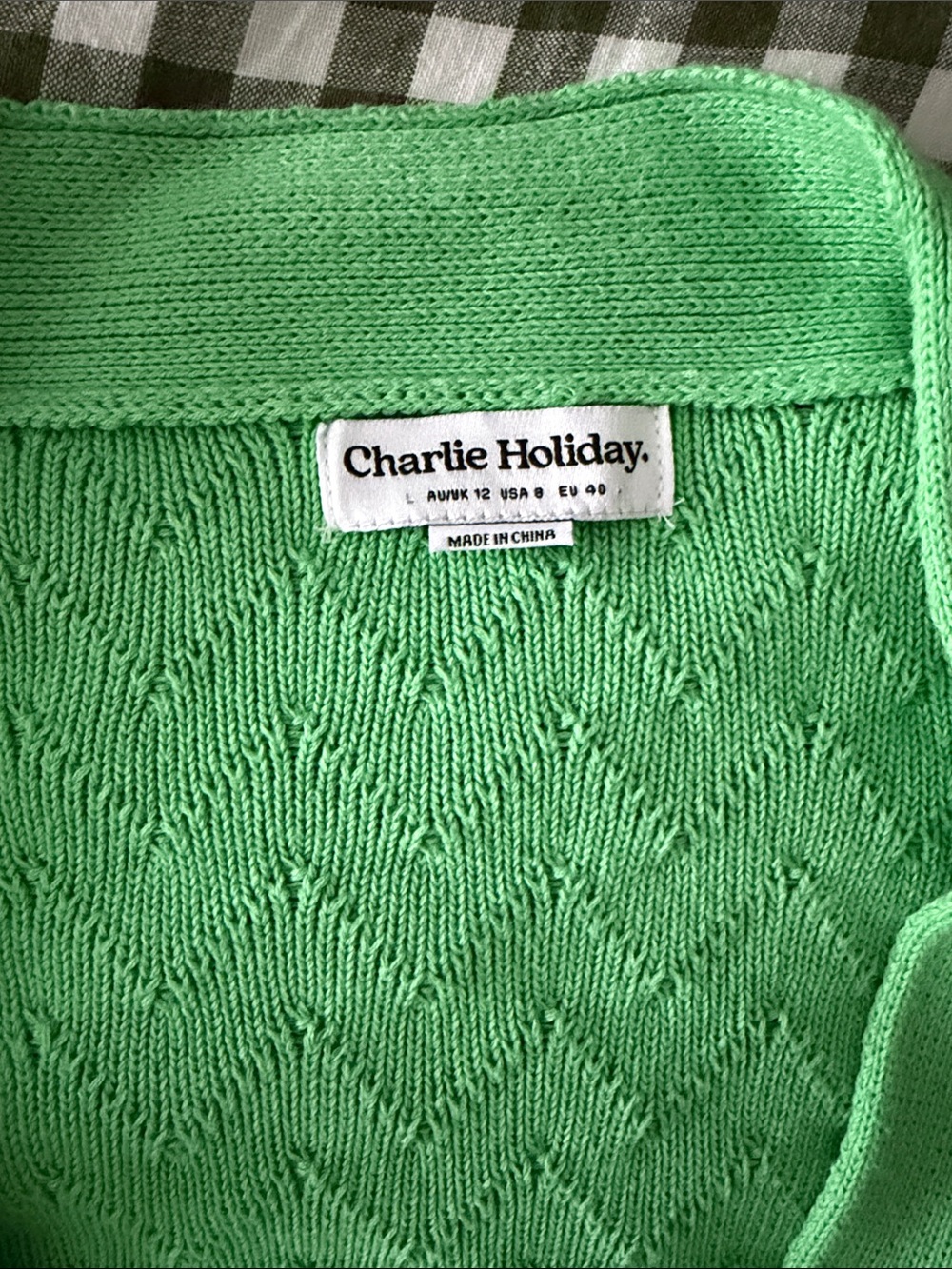 Charlie Holiday Vibrant Green Chevron Knit Cardigan - Picture 2 of 4
